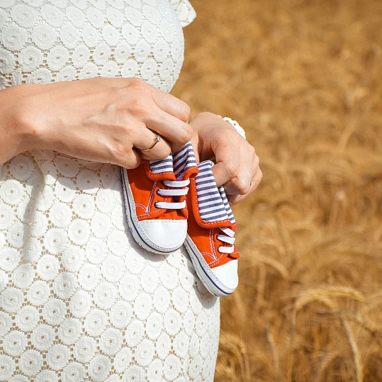 Les premières chaussures pour bébé : bien choisir pour les premiers pas